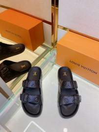 Picture of Louis Vuitton Slippers _SKULVsz39-45mnf03361397